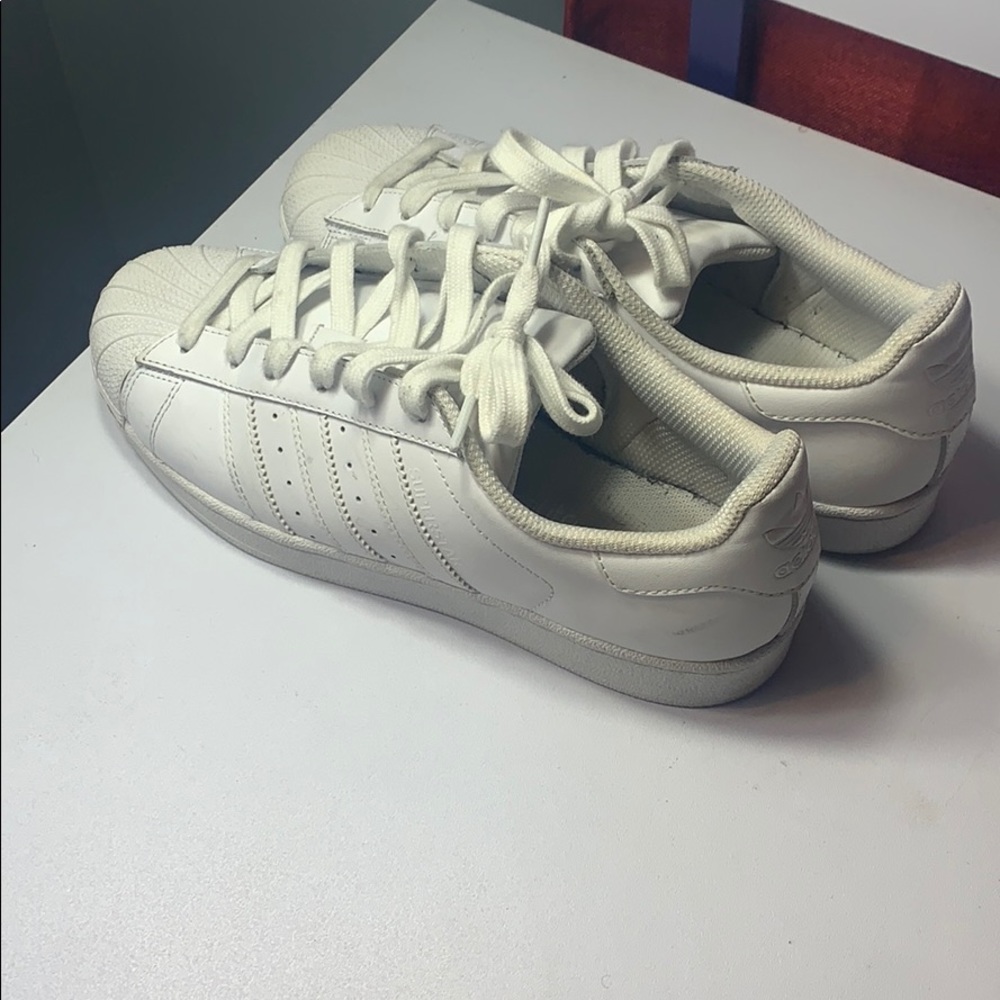 Adidas - Picture 2 of 3